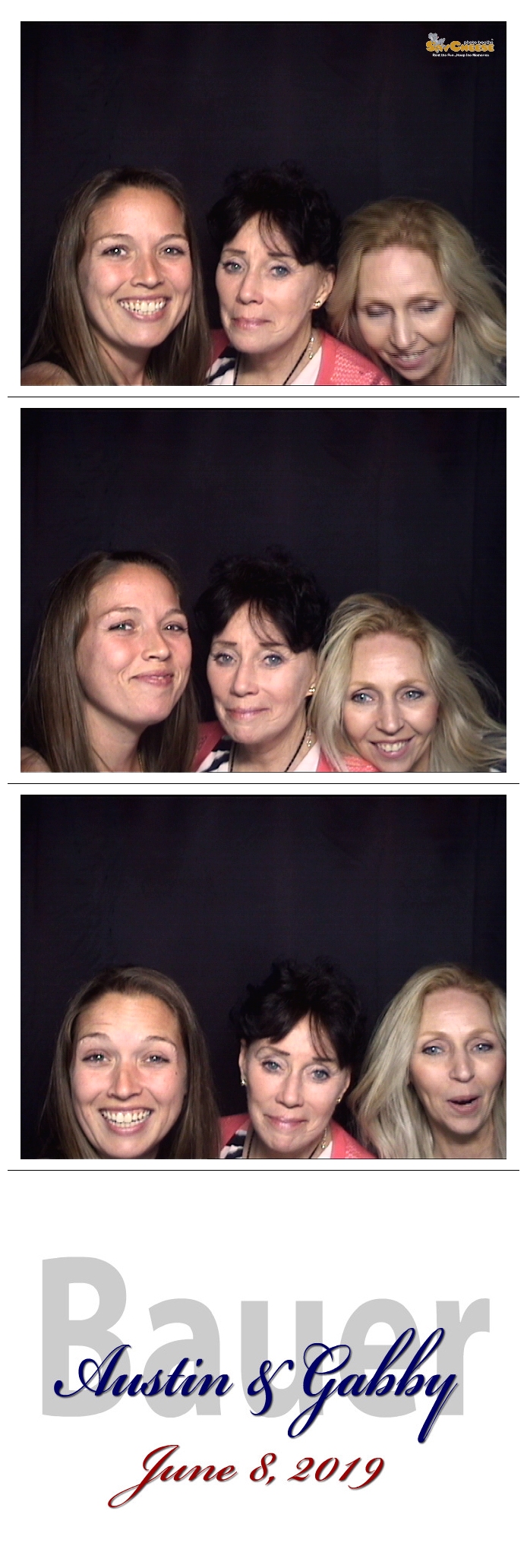 Bauer / Gregory Wedding  | View more photos from the event at gallery.saycheesephotobooth.com/u/SayCheesePhotoBooth/Bauer-Gregory-Wedding